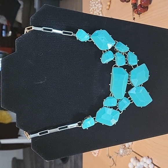 Statement necklace - Picture 1 of 3